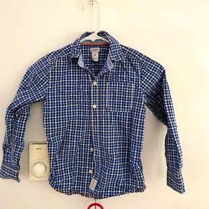 Boys button up shirt size 6